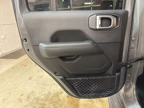 Used 2021 Jeep Wrangler Unlimited Sahara w/ Dual Top Group image 29