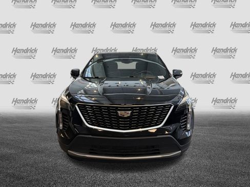 Used 2023 Cadillac XT4 Premium Luxury FWD image 3