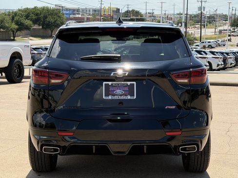 Used 2025 Chevrolet Blazer RS w/ Driver Confidence II Package FWD image 5