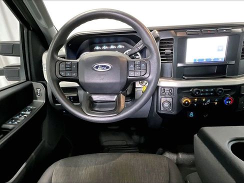 Used 2024 Ford F350 XL w/ XL Chrome Package AWD/4WD image 4