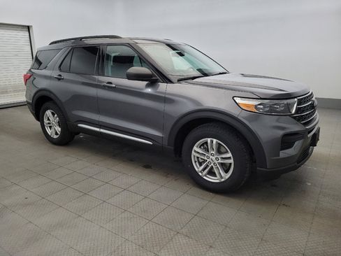 Used 2022 Ford Explorer XLT AWD/4WD image 11