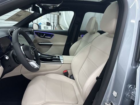 New 2026 Mercedes-Benz GLC 300 image 18