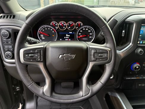 Used 2022 Chevrolet Silverado 1500 RST image 16