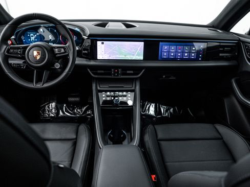 Certified 2025 Porsche Macan 4 Electric image 12