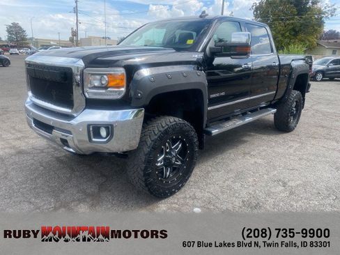 Used 2015 GMC Sierra 3500 SLT AWD/4WD image 3
