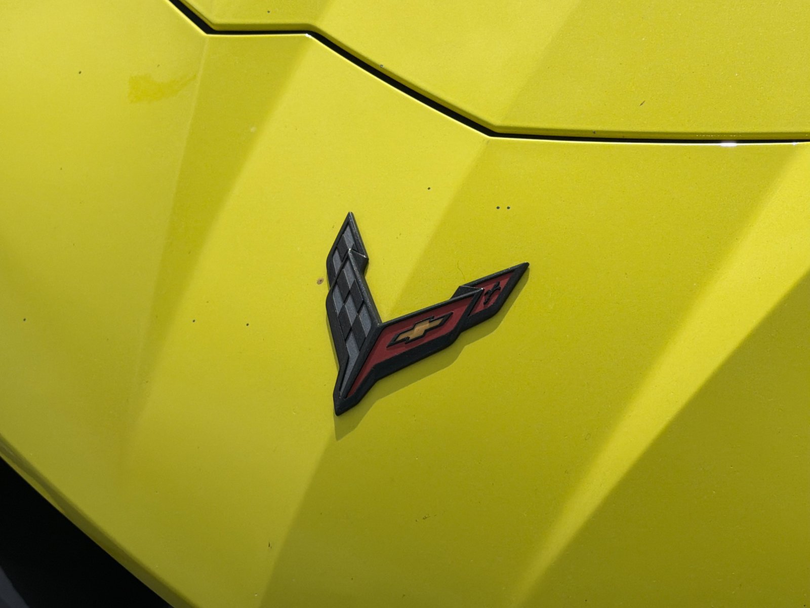 Used 2020 Chevrolet Corvette Stingray Premium Cpe w/ 3LT Preferred Equipment Group RWD image 37