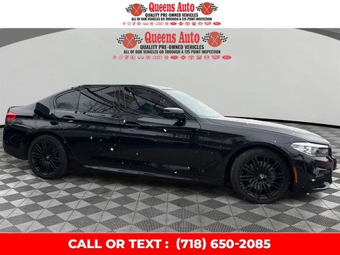Used 2019 BMW 530e w/ M Sport Package image 8
