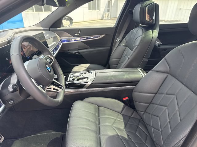 Used 2026 BMW 740i xDrive AWD/4WD image 11