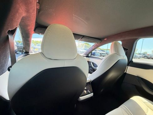 Used 2021 Tesla Model S Plaid AWD/4WD image 28