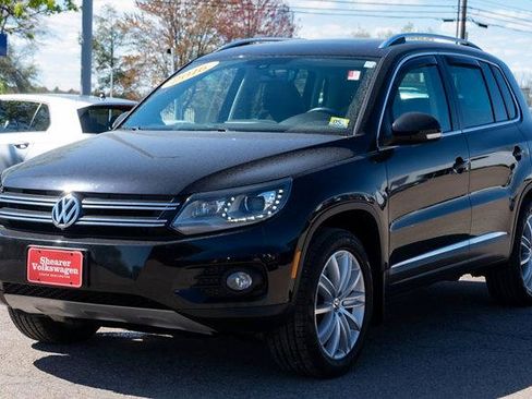 Used 2016 Volkswagen Tiguan SE AWD/4WD image 2