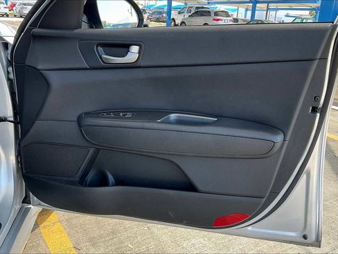 Used 2020 Kia Optima LX image 21