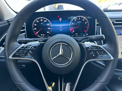 Used 2026 Mercedes-Benz E 350 4MATIC Sedan image 26