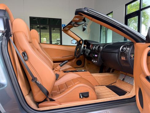 Used 2006 Ferrari F430 Spider RWD image 35