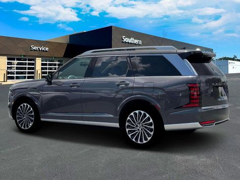 New 2026 Hyundai Palisade Calligraphy AWD/4WD image 4