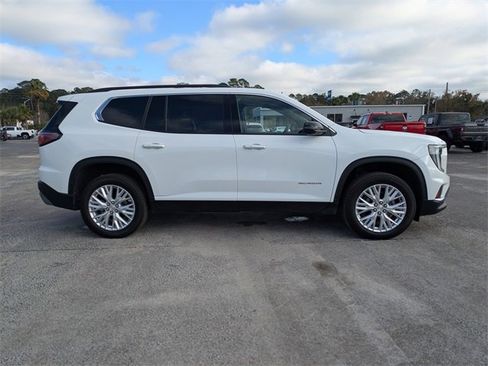 Certified 2024 GMC Acadia Elevation w/ Luxury Package image 3