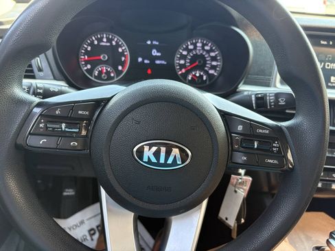 Used 2020 Kia Optima LX FWD image 23