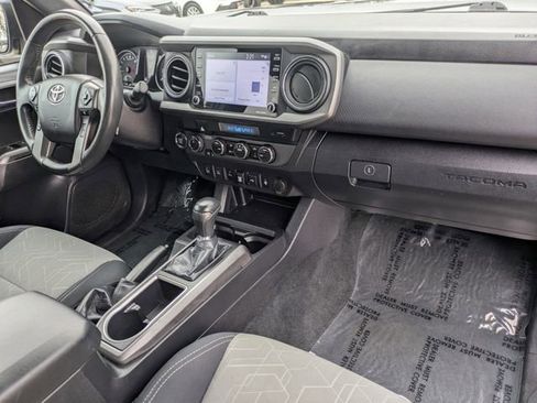 Used 2023 Toyota Tacoma TRD Off-Road image 30