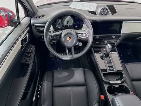 Used 2025 Porsche Macan S AWD/4WD image 24