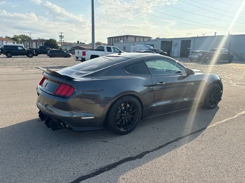 Used 2018 Ford Mustang Shelby GT350 w/ Electronics Package RWD image 4