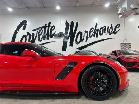 Used 2019 Chevrolet Corvette Z06 w/ Battery Protection Package image 5