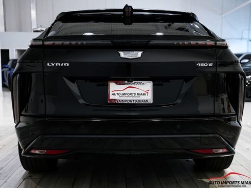 Used 2024 Cadillac Lyriq Sport RWD image 20