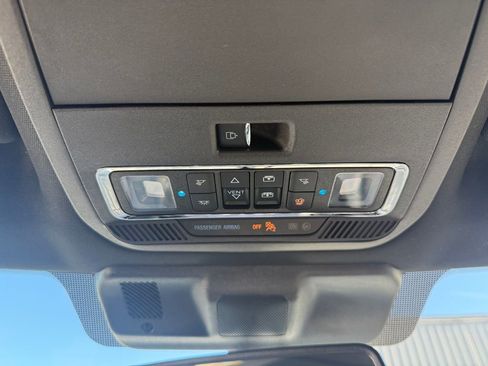 Used 2022 Ford F150 Platinum w/ Equipment Group 701A High image 35