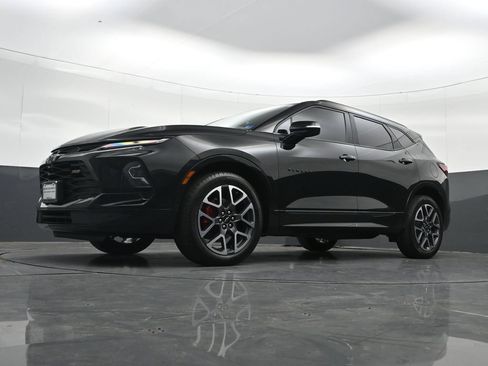 Certified 2023 Chevrolet Blazer RS w/ Driver Confidence II Package AWD/4WD image 30