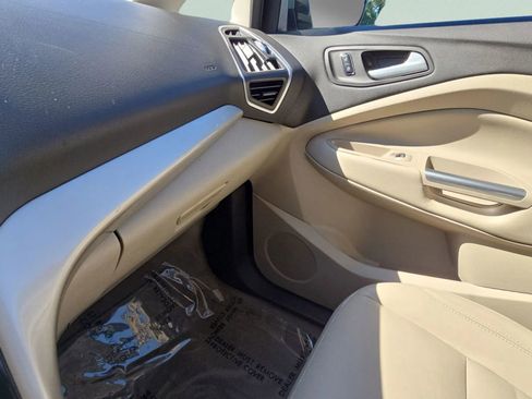 Used 2013 Ford C-MAX SEL image 24