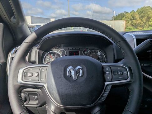 New 2026 RAM 2500 Big Horn AWD/4WD image 23