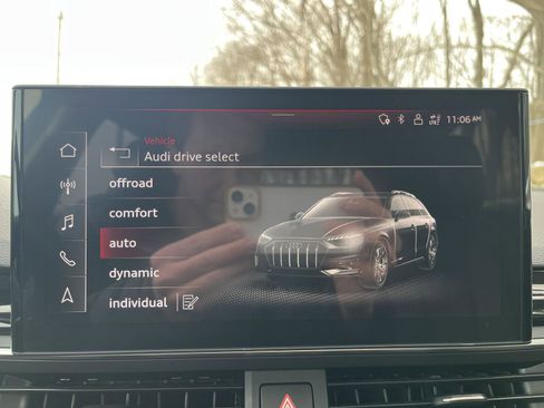 Used 2020 Audi A4 2.0T allroad Premium Plus w/ Premium Plus Package image 16