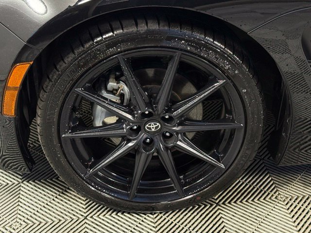 Used 2025 Toyota GR86 Premium RWD image 14