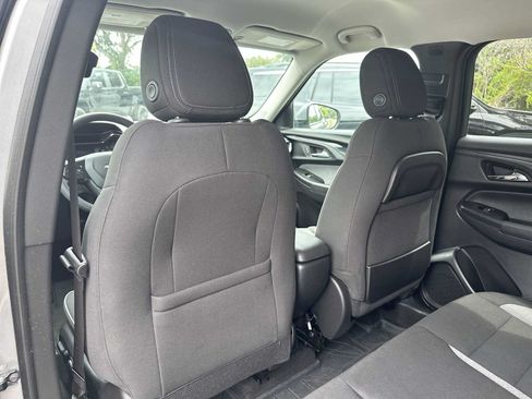 Certified 2023 Chevrolet TrailBlazer LT w/ Convenience Package FWD image 16