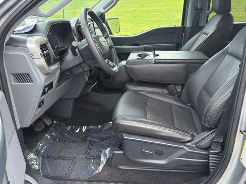 Used 2023 Ford F150 XLT RWD image 10