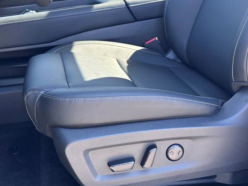 New 2025 Nissan Murano SL image 15