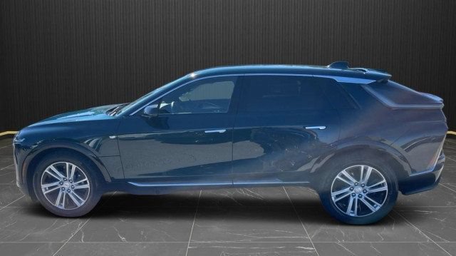 Used 2024 Cadillac Lyriq Tech w/ LPO, Floor Liner Package RWD image 5