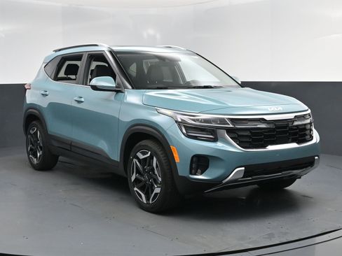 New 2026 Kia Seltos SX w/ SX Sunroof Package image 8