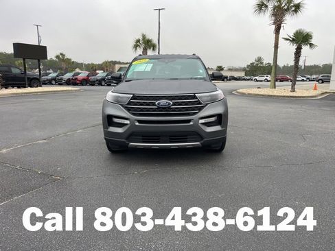 Used 2022 Ford Explorer XLT w/ Equipment Group 202A image 33