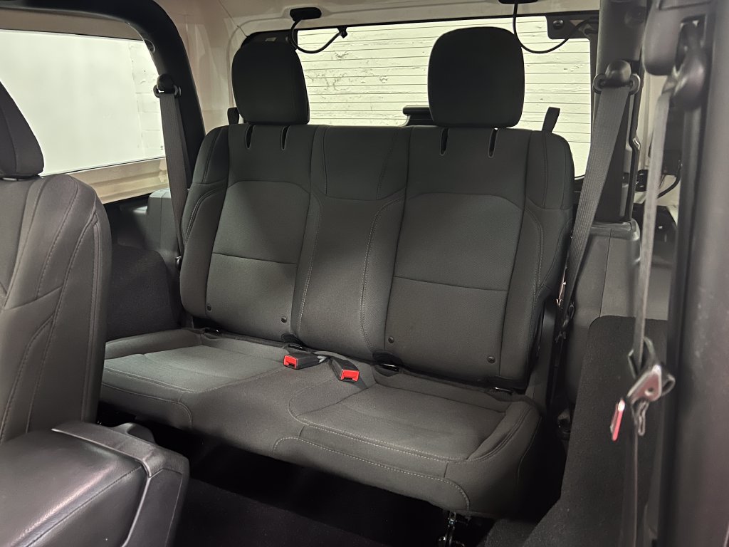 Used 2018 Jeep Wrangler Sport AWD/4WD image 25