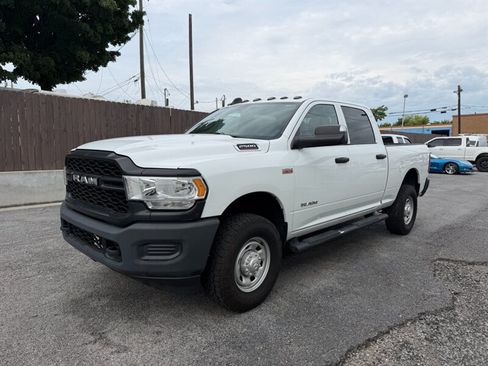 Used 2022 RAM 2500 Tradesman AWD/4WD image 5