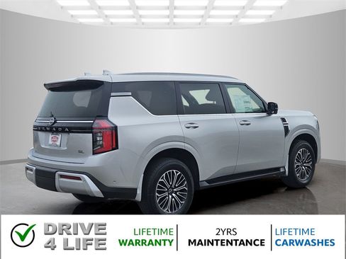 New 2025 Nissan Armada SL image 7