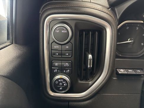 Used 2020 GMC Sierra 2500 AT4 image 39