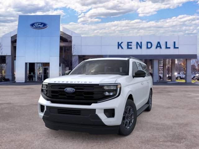 Used 2026 Ford Expedition Max Active AWD/4WD image 2