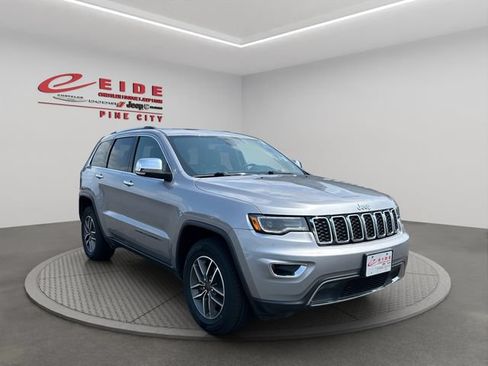 Used 2021 Jeep Grand Cherokee Limited w/ Luxury Group II AWD/4WD image 12
