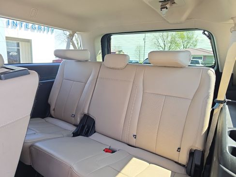 Used 2023 Ford Expedition Max XLT AWD/4WD image 18