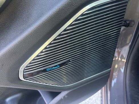 Used 2021 Jeep Grand Cherokee L Overland w/ Luxury Tech Group IV image 37