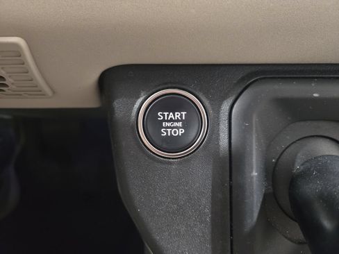 Used 2023 Land Rover Defender 110 S AWD/4WD image 16