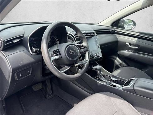Used 2022 Hyundai Tucson SEL FWD image 4