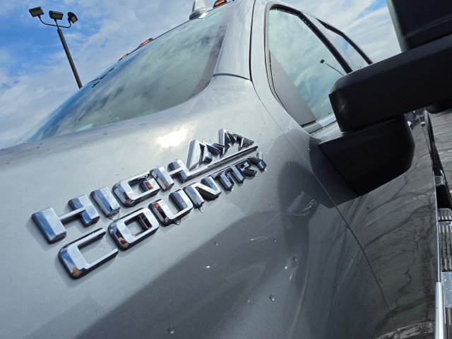New 2026 Chevrolet Silverado 2500 High Country w/ High Country Premium Package AWD/4WD image 10