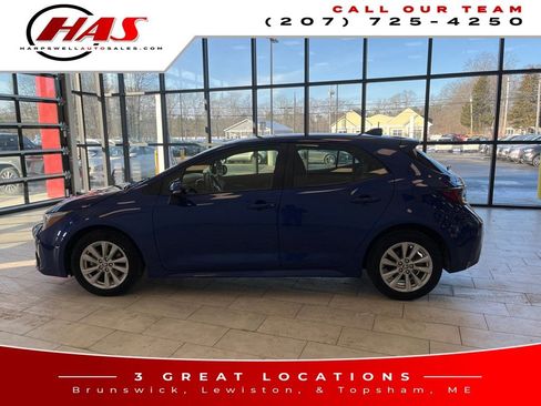 Used 2023 Toyota Corolla SE image 2