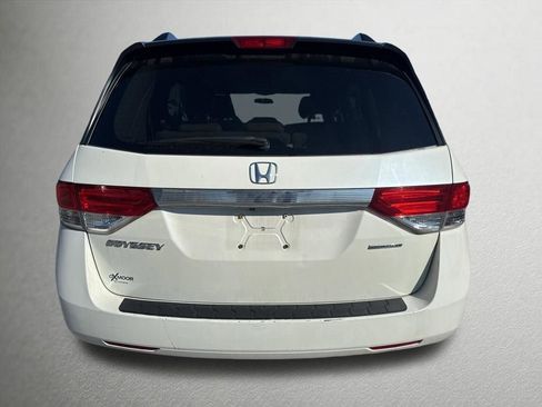 Used 2016 Honda Odyssey SE image 4